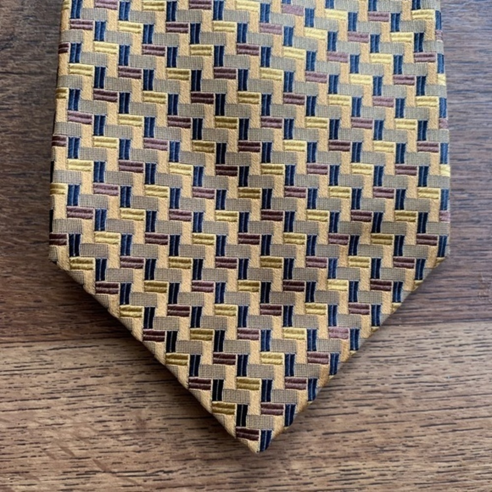 Altea “Seven Fold” Hand Made Silk Tie - Picture 5 of 8